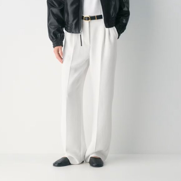 NEW ARITZIA EFFORTLESS Pants LIGHT BIRCH (off white) SIZE 8- REGULAR LENGTH - Picture 1 of 4